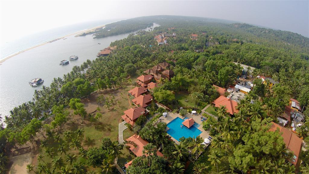 พูวาร์ ไอซ์แลนด์ รีสอร์ท Poovar ภายนอก รูปภาพ